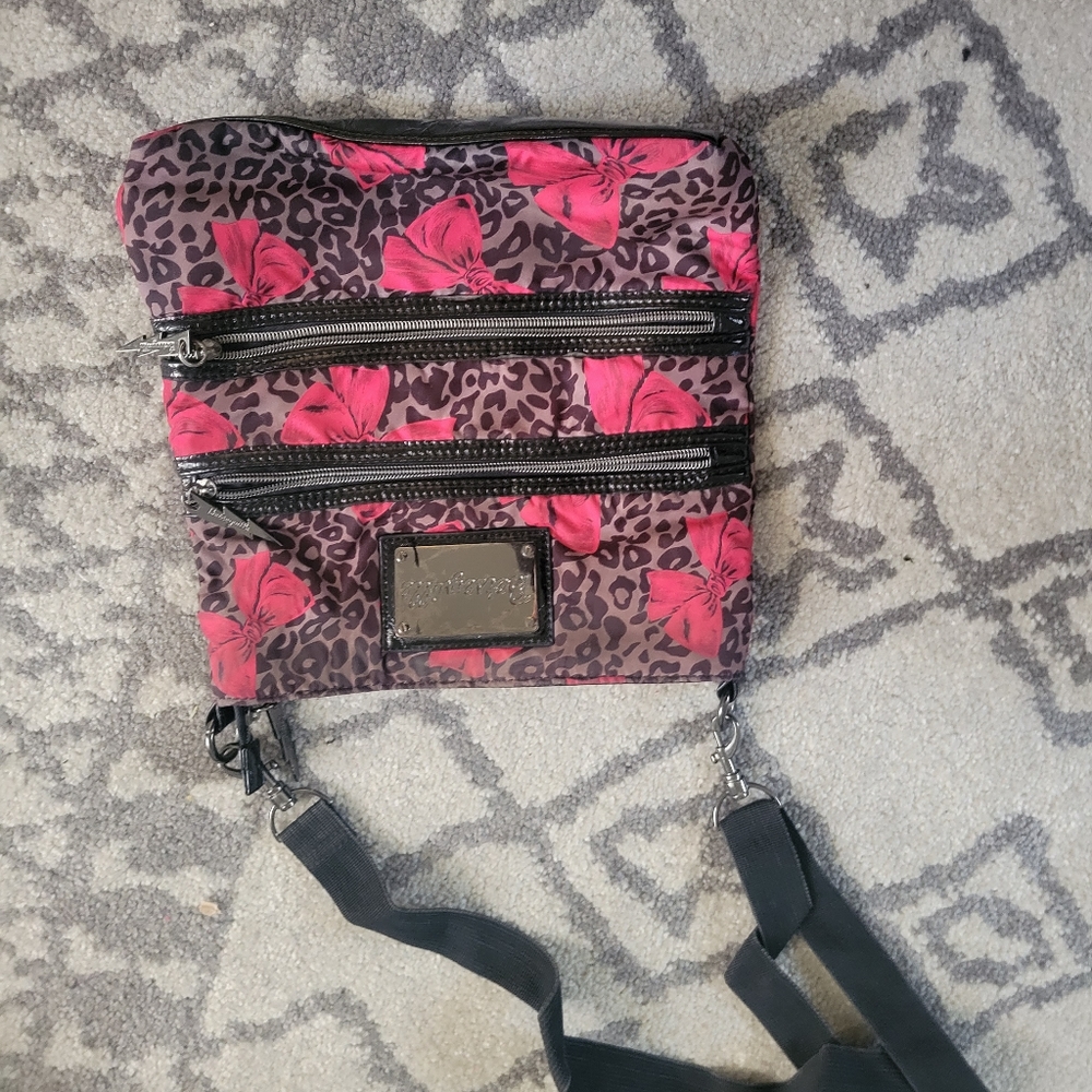 Betsey Johnson crossbody purse